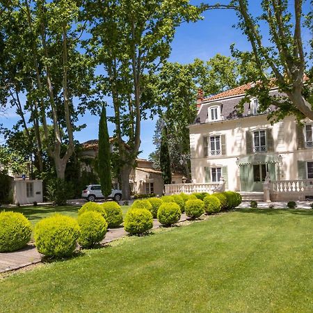 Les Frenes En Provence-Chateau Zen Avignon Luaran gambar
